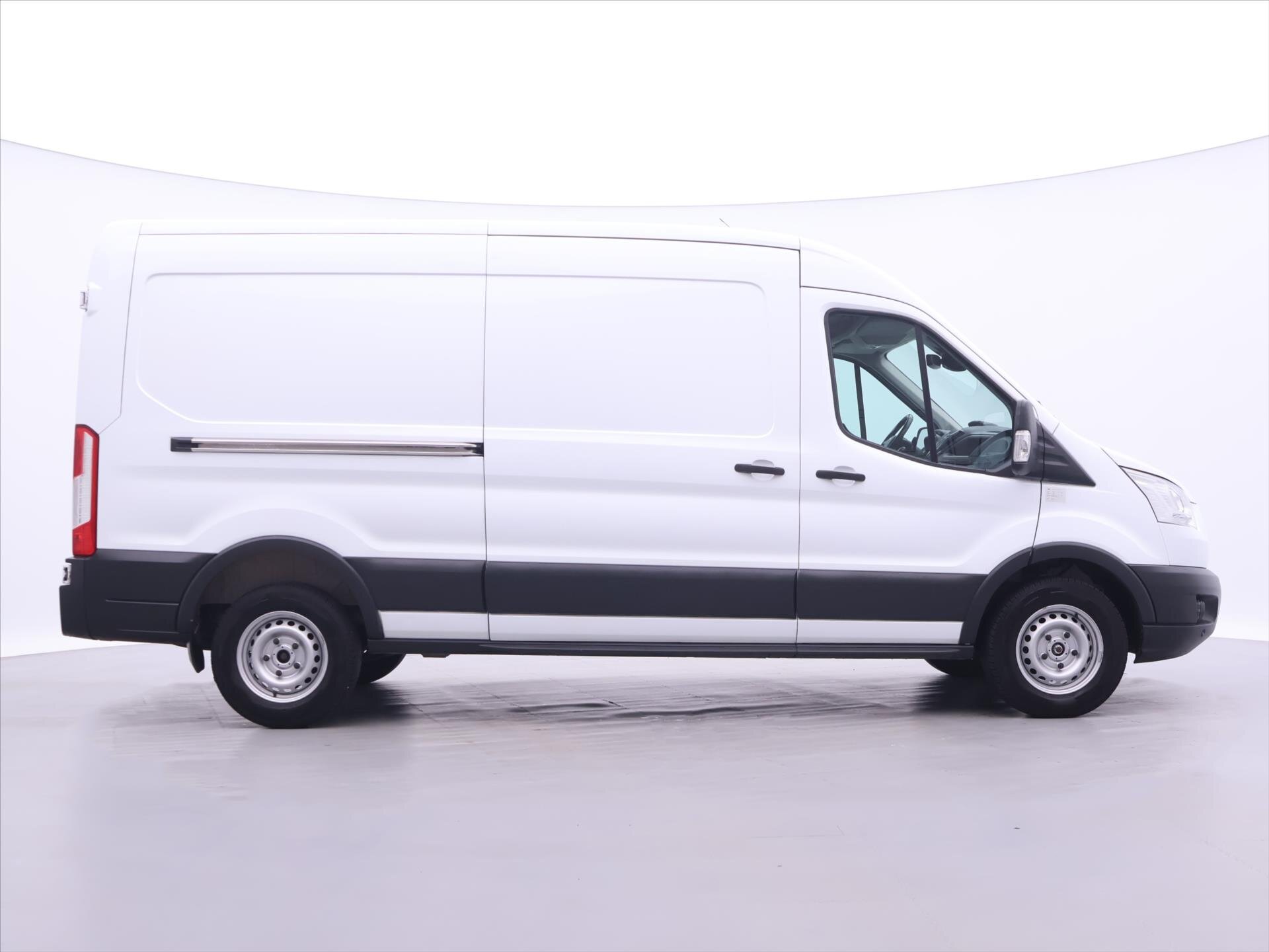 Ford Transit Skříň 2,0 l 125 kw