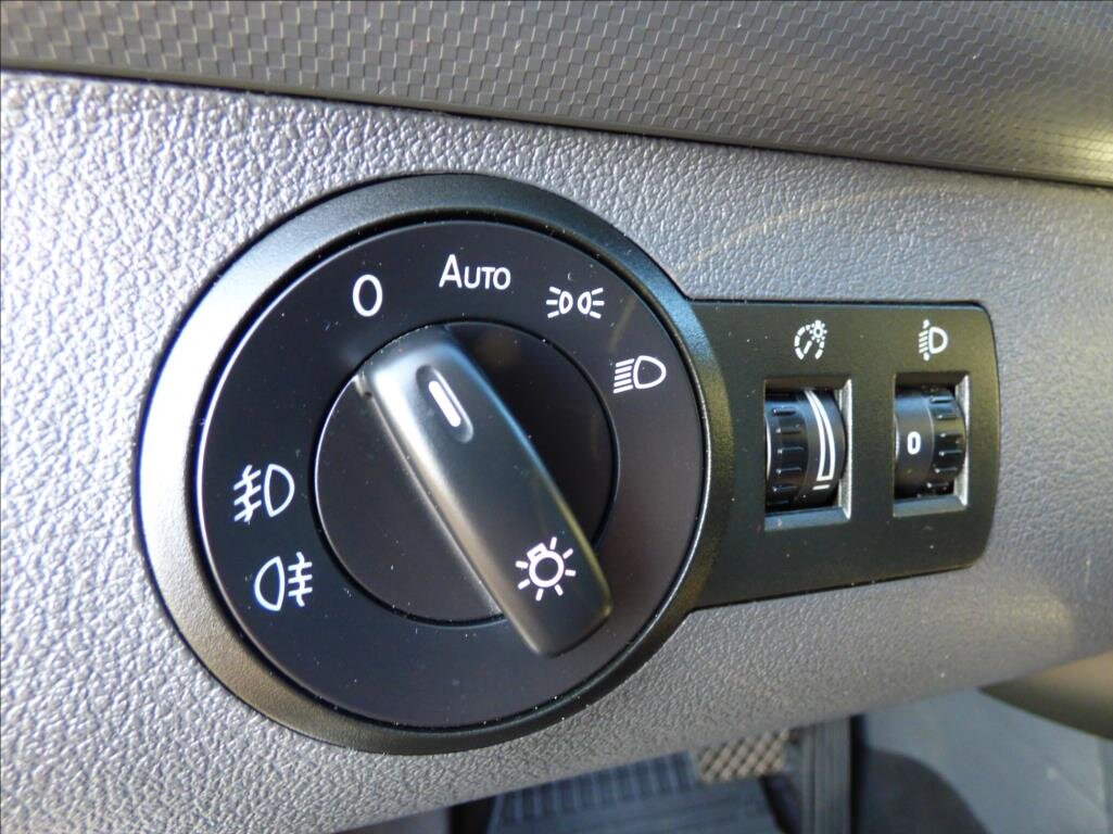 Volkswagen Caddy Kombi 2,0 l 103 kw