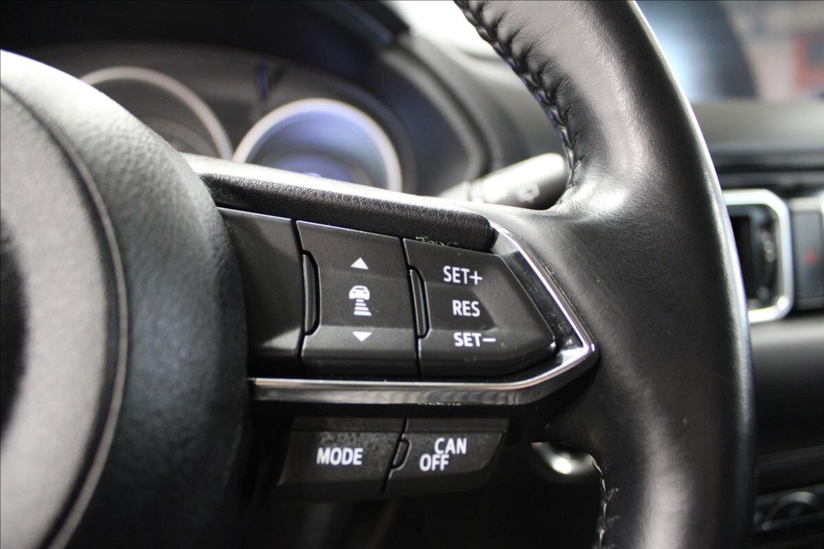 Mazda CX-5 SUV / Terénní 2,5 l 143 kw