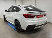BMW X6 4