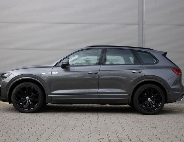 Volkswagen Touareg 8