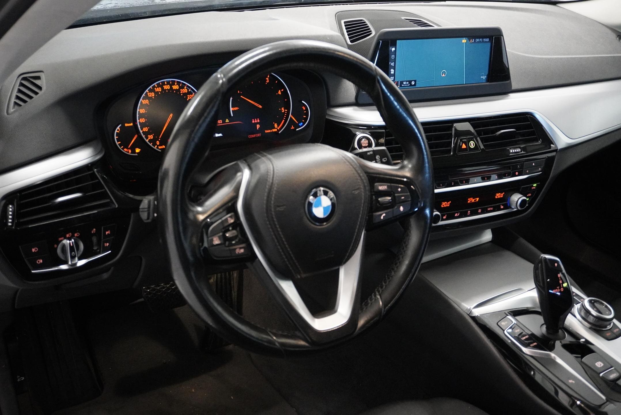 BMW Řada 5 Kombi 2,0 l 120 kw