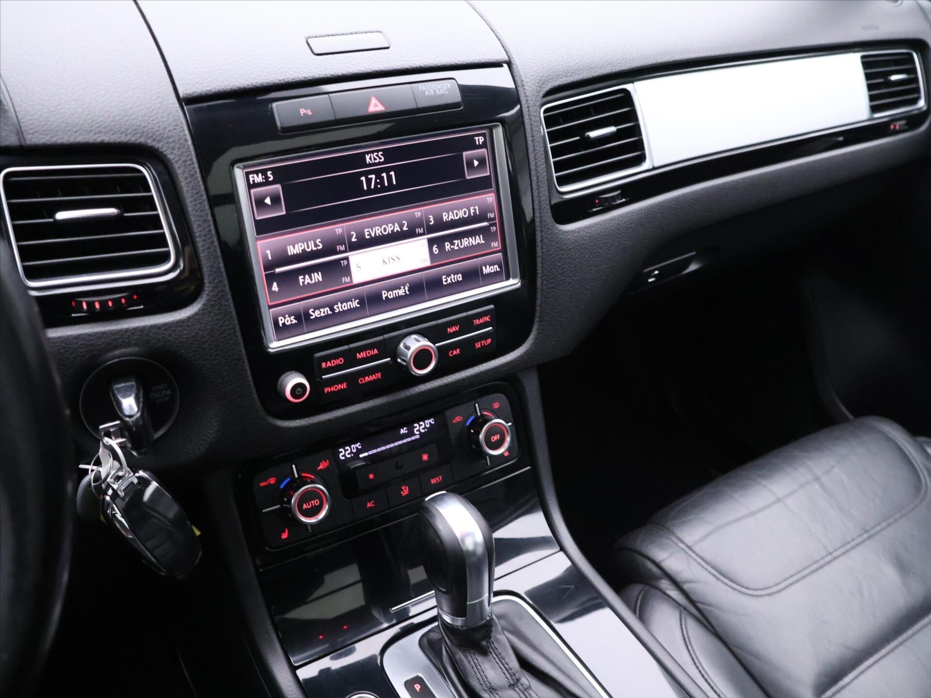 Volkswagen Touareg SUV / Terénní 3,0 l 176 kw