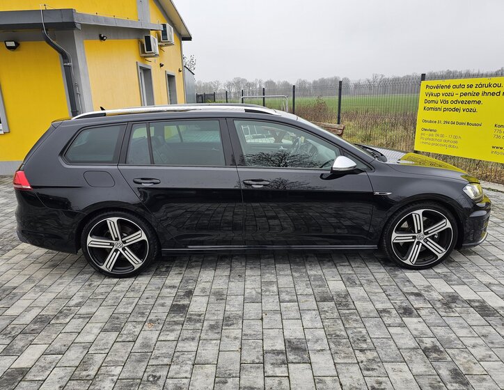 Volkswagen Golf Sportsvan Kombi 2,0 l 221 kw