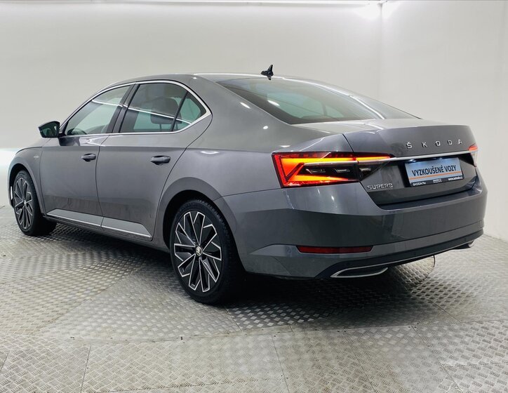 Škoda Superb Liftback 2,0 l 147 kw