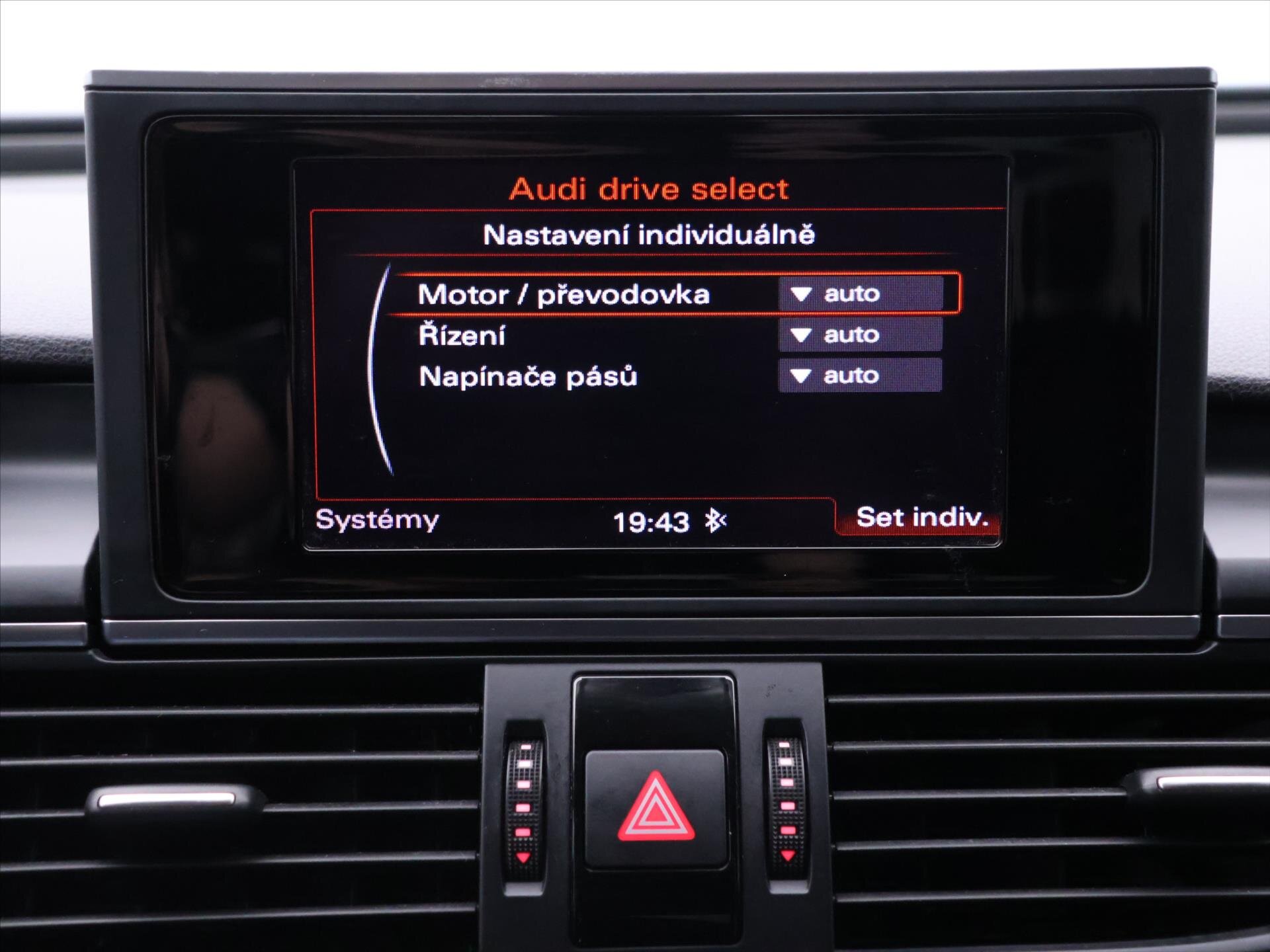 Audi A6 Kombi 2,0 l 140 kw