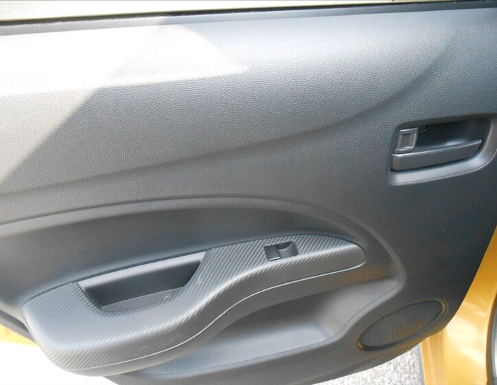 Mitsubishi Space Hatchback 1,2 l 59 kw