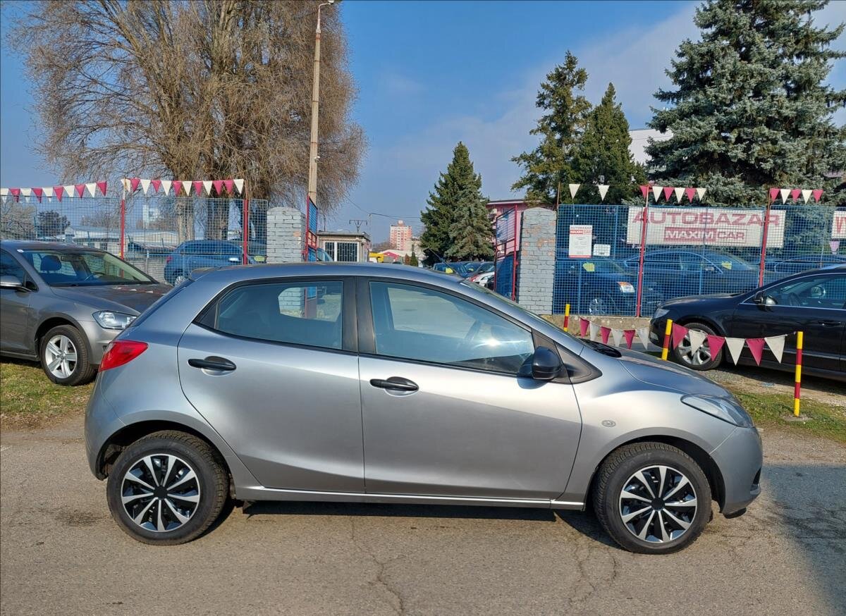 Mazda 2 Hatchback 1,3 l 55 kw