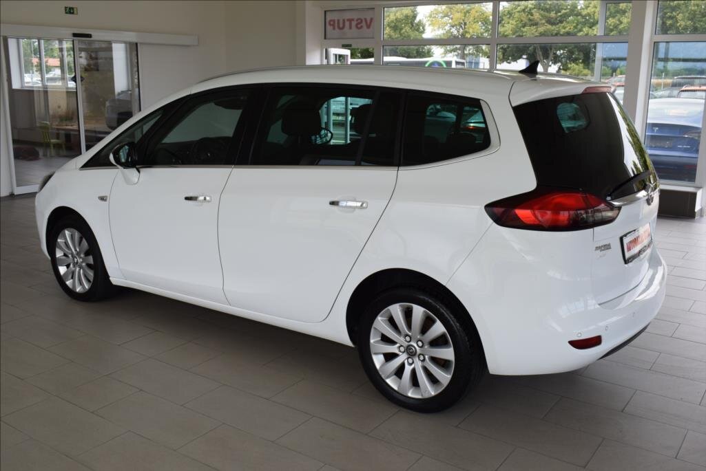 Opel Zafira MPV 2,0 l 96 kw