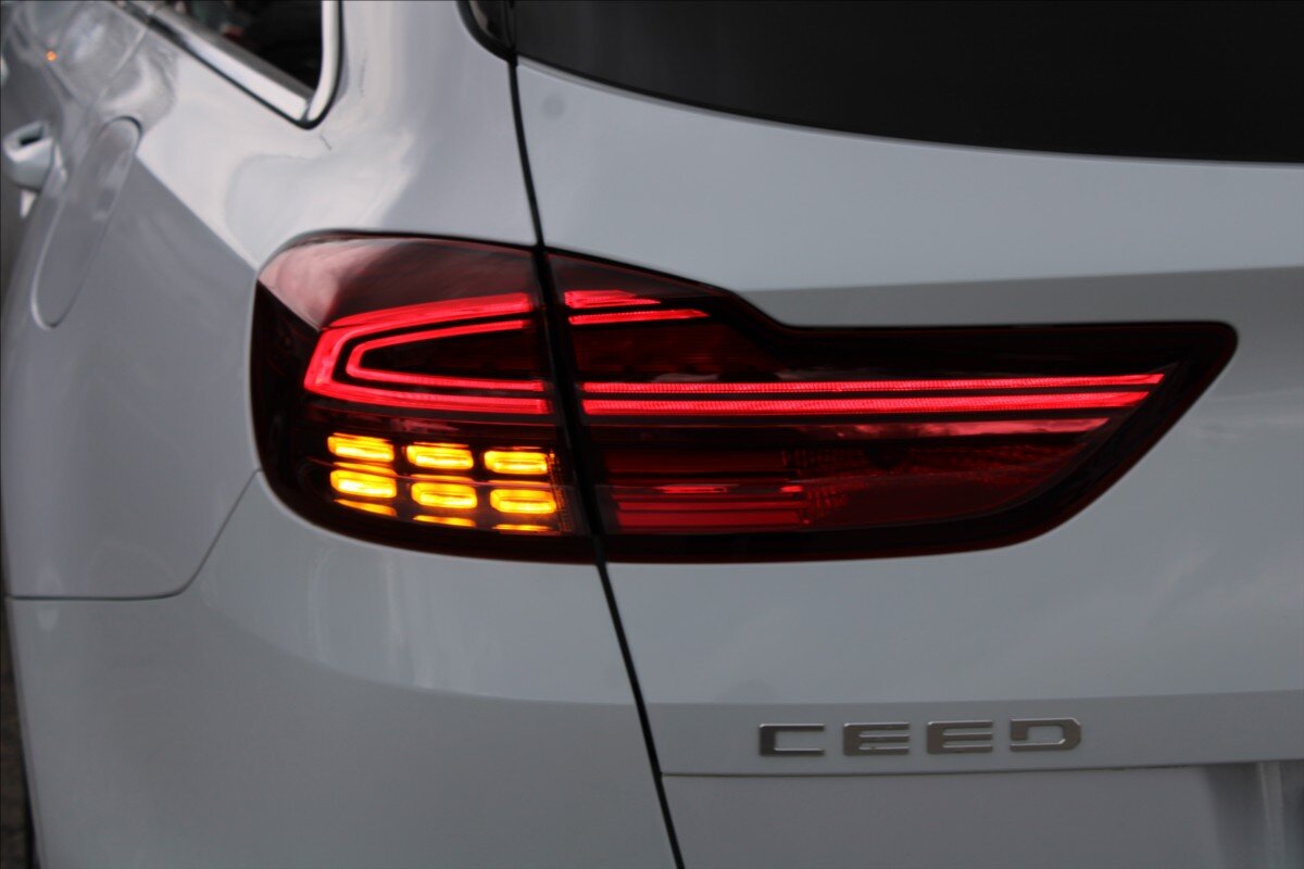 KIA Ceed Kombi 1,5 l 117 kw