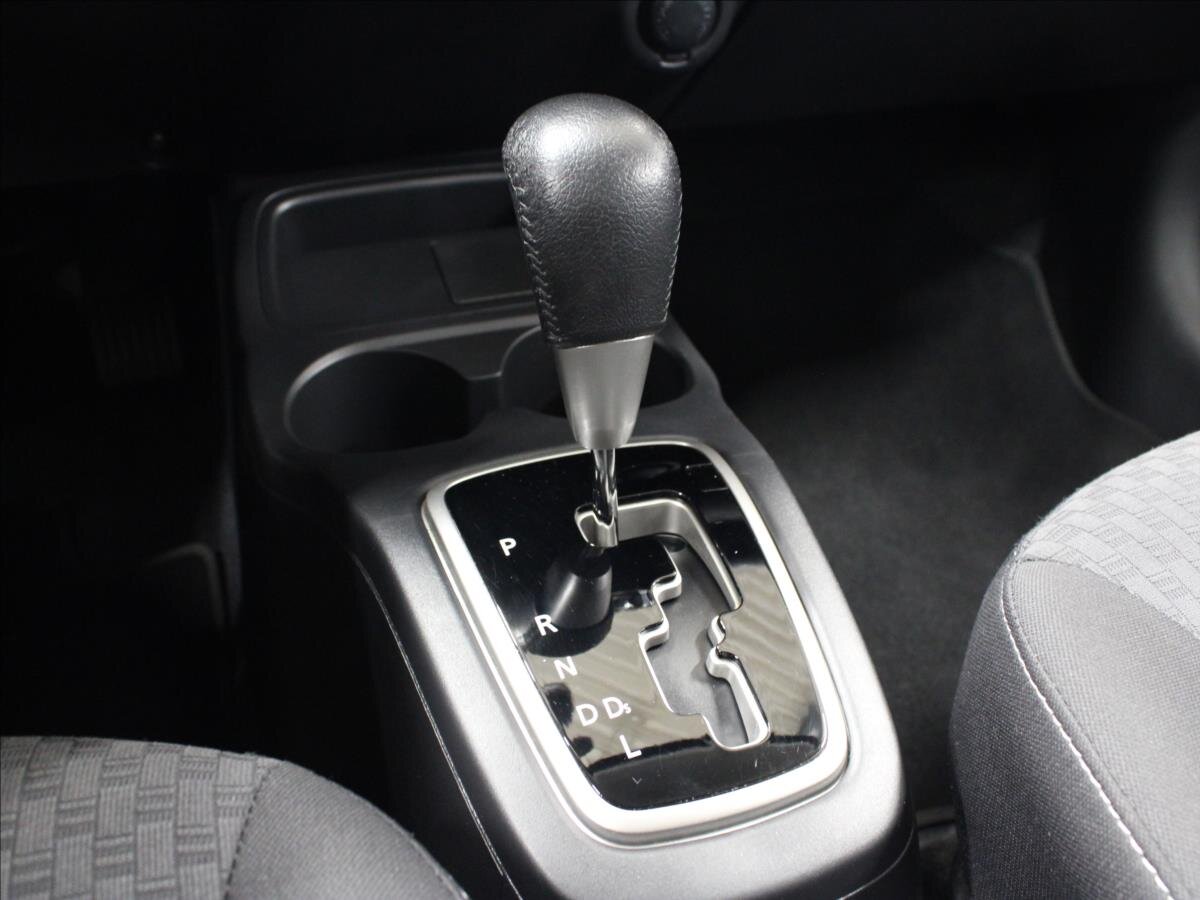 Mitsubishi Space Star Hatchback 1,2 l 59 kw