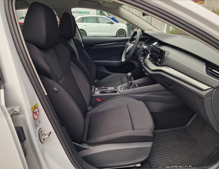 Škoda Octavia Liftback 999,0 81 kw