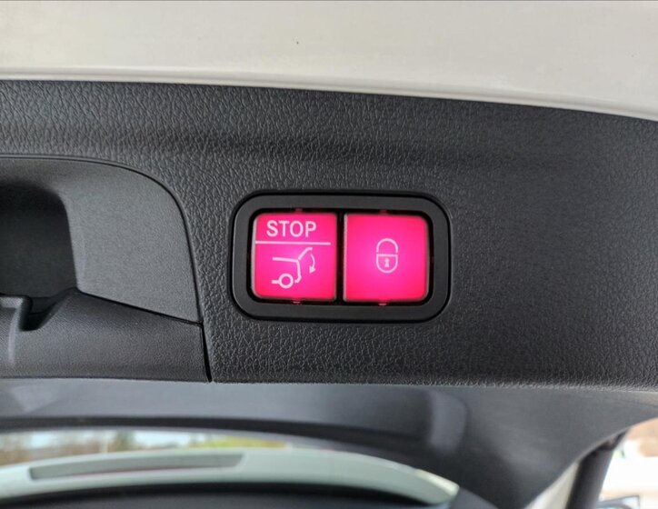 Mercedes-Benz GLE SUV 3,0 l 270 kw