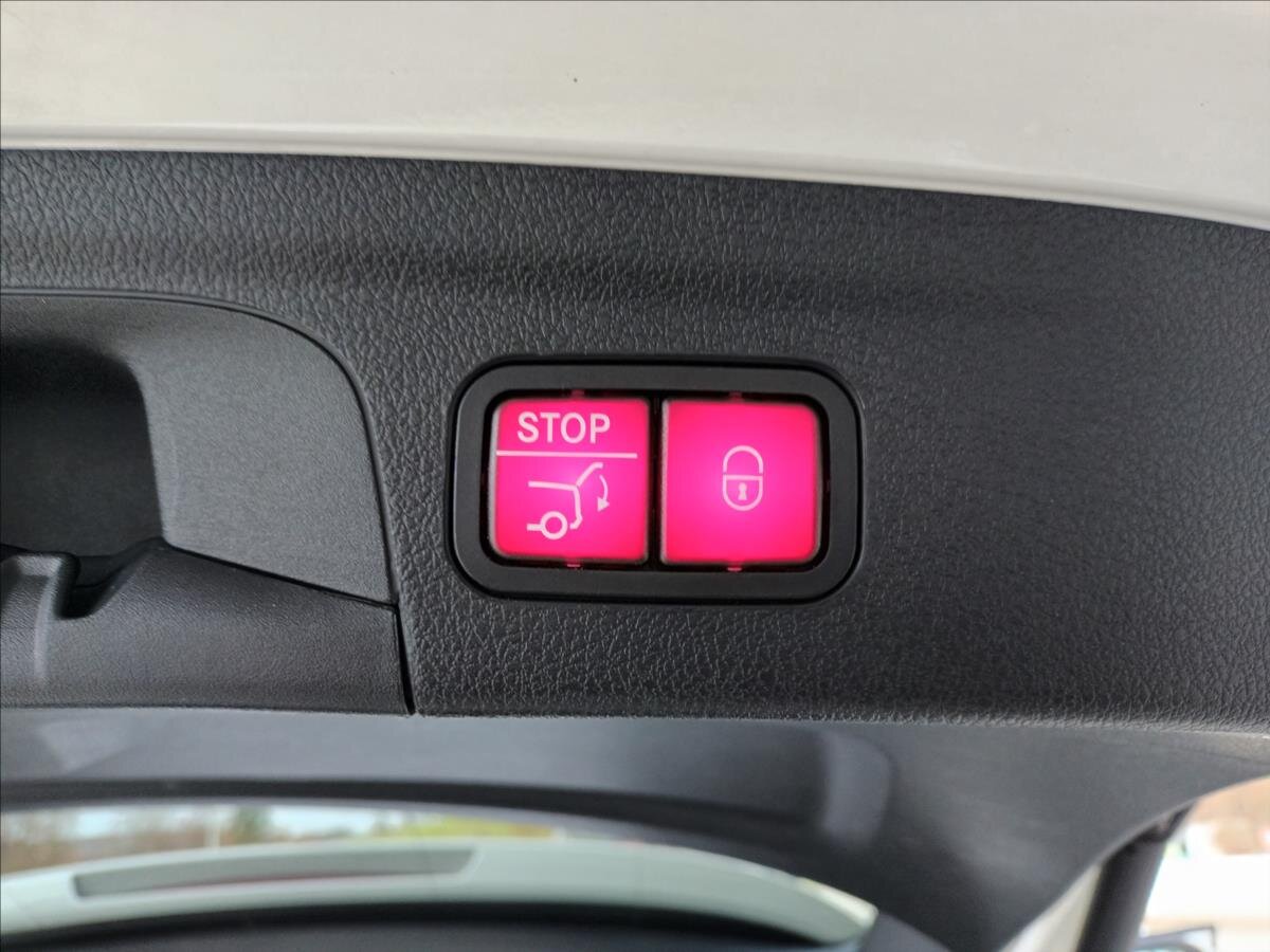 Mercedes-Benz GLE SUV 3,0 l 270 kw