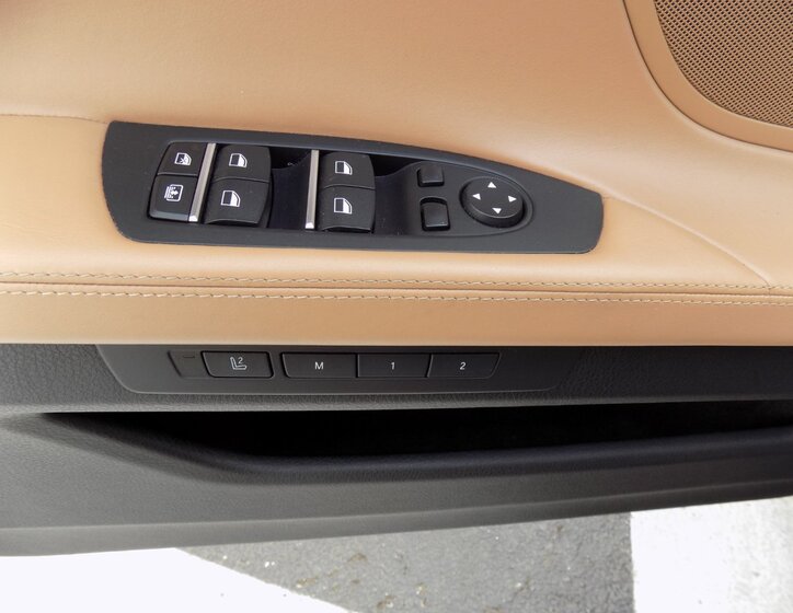 BMW Řada 7 Sedan / Limuzína 3,0 l 225 kw