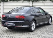Volkswagen Passat Sedan / Limuzína 2,0 l 110 kw