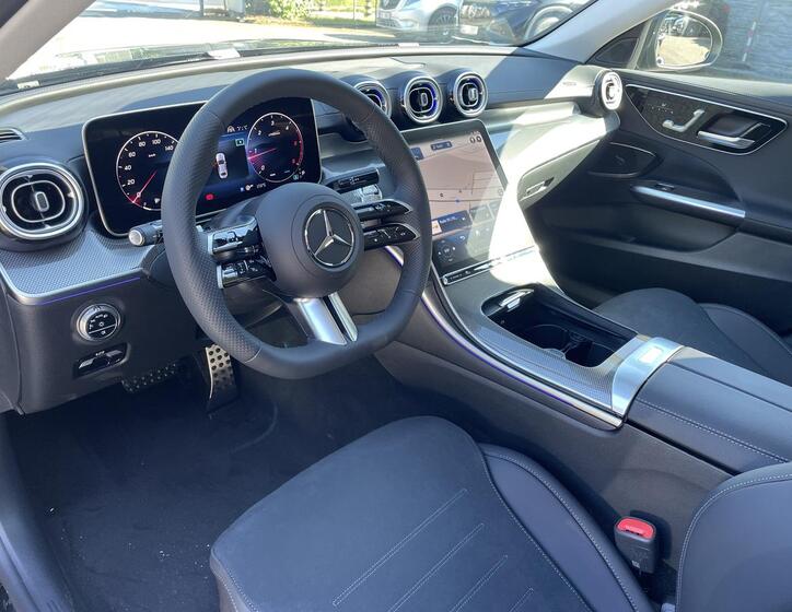 Mercedes-Benz Třídy C 8