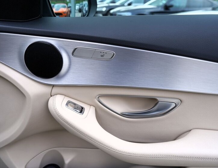 Mercedes-Benz Třídy C 22