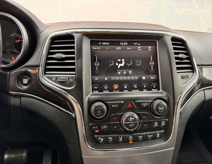 Jeep Grand Cherokee 26