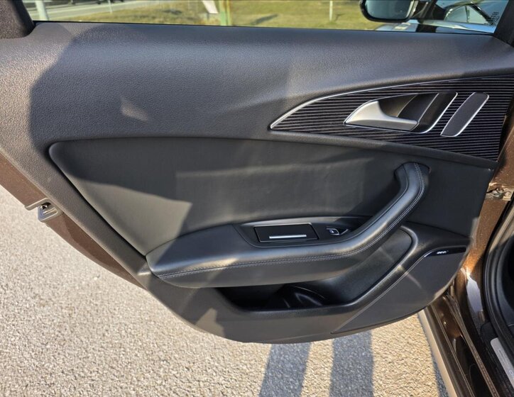 Audi A6 Allroad Kombi 3,0 l 200 kw