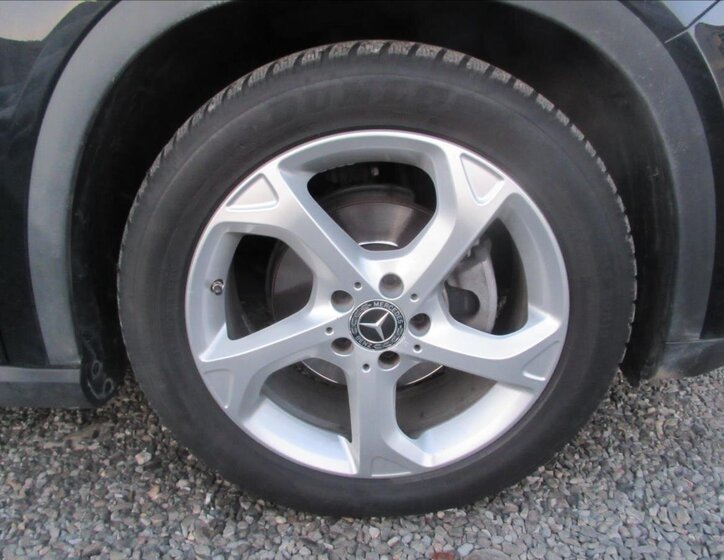 Mercedes-Benz GLA SUV 1,6 l 115 kw