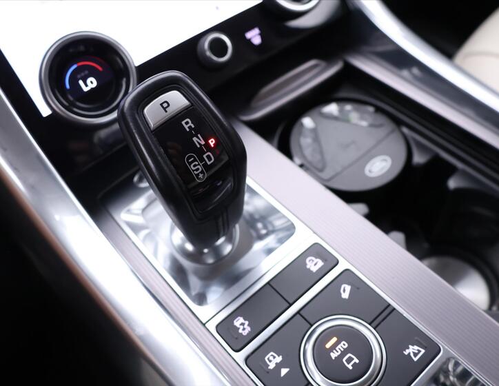 Land Rover Range Rover 32