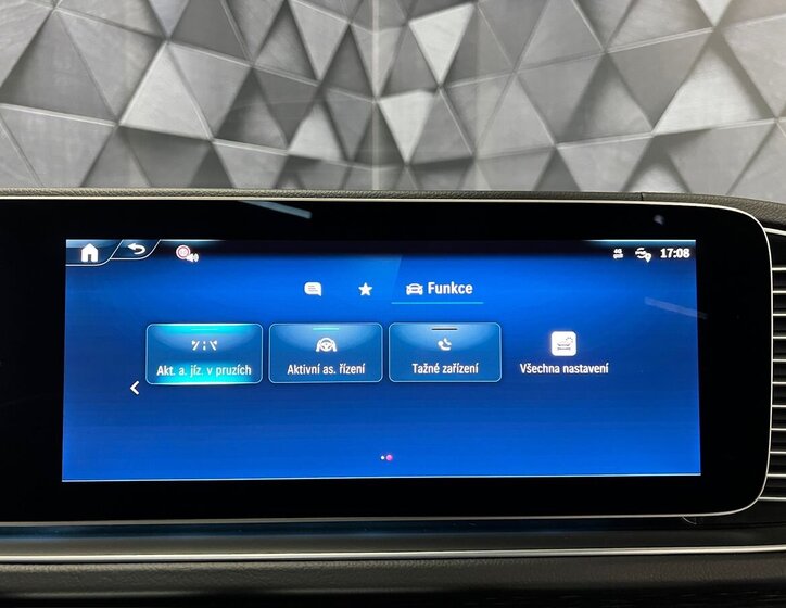 Mercedes-Benz GLE SUV 3,0 l 270 kw