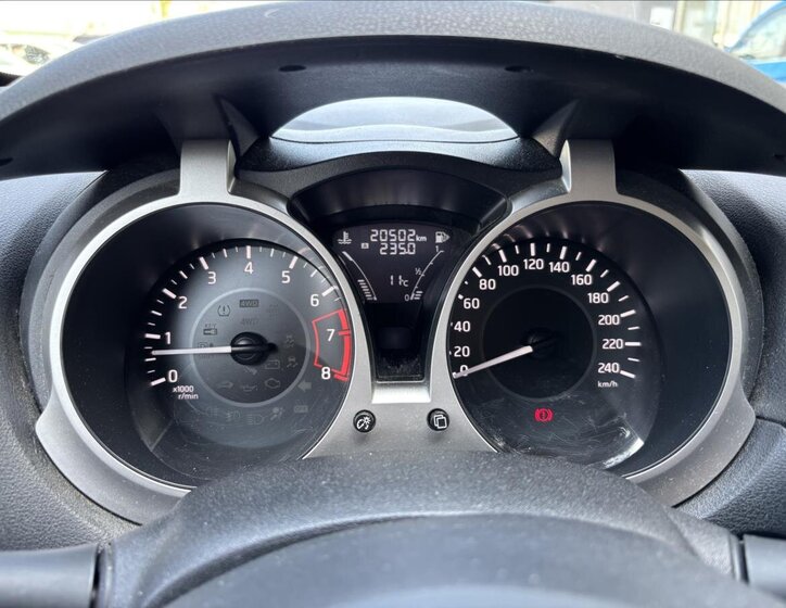 Nissan Juke SUV / Terénní 1,6 l 83 kw