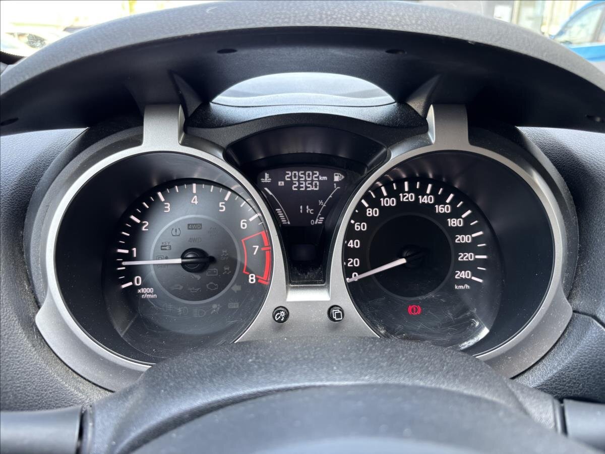 Nissan Juke SUV / Terénní 1,6 l 83 kw