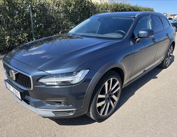 Volvo V90 Kombi 2,0 l 145 kw