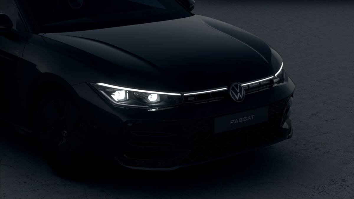 Volkswagen Passat Kombi 2,0 l 195 kw