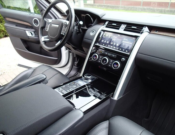 Land Rover Discovery SUV / Terénní 2,0 l 132 kw