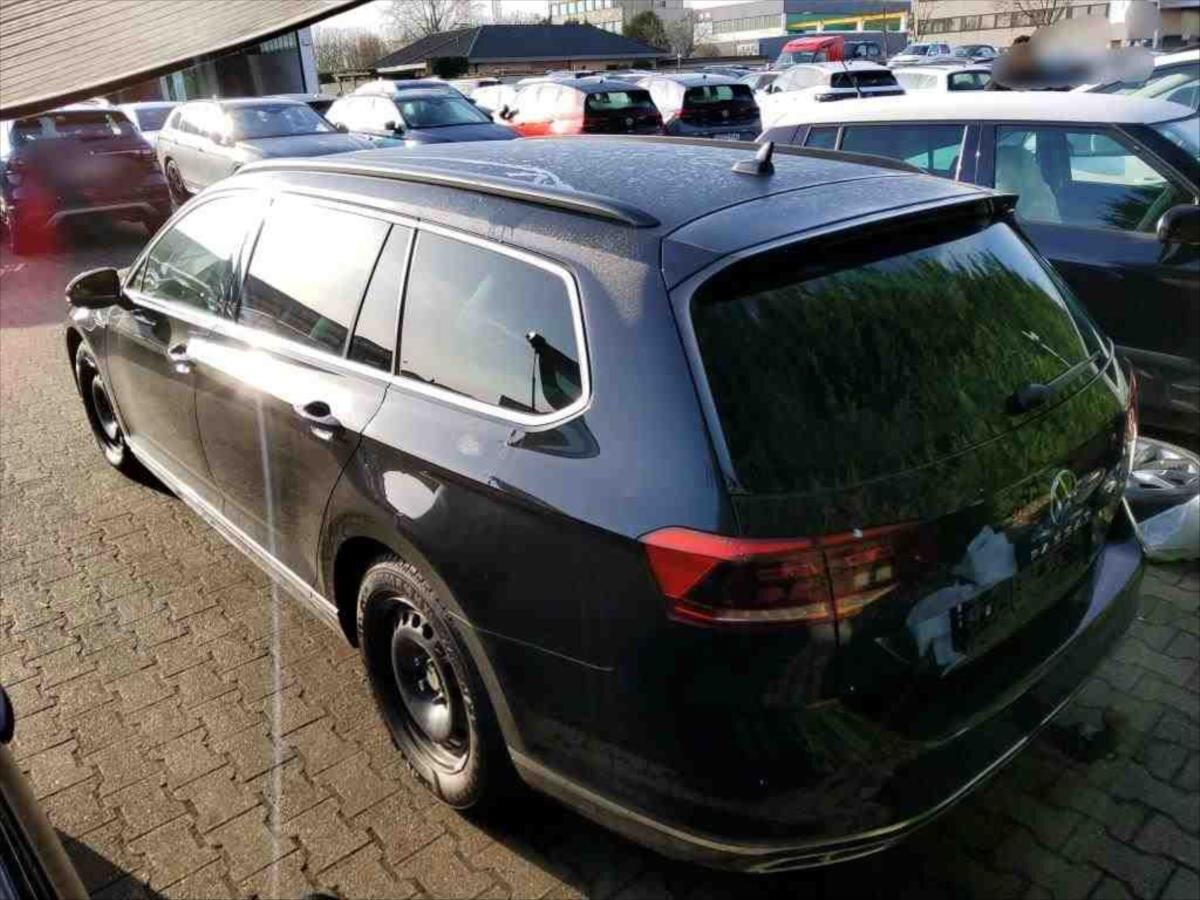 Volkswagen Passat Kombi 2,0 l 110 kw