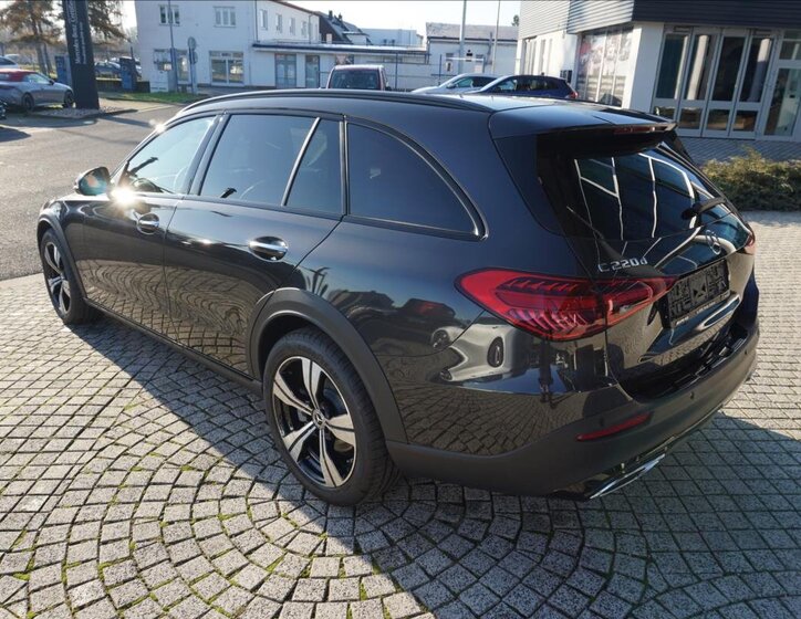 Mercedes-Benz Třídy C 4