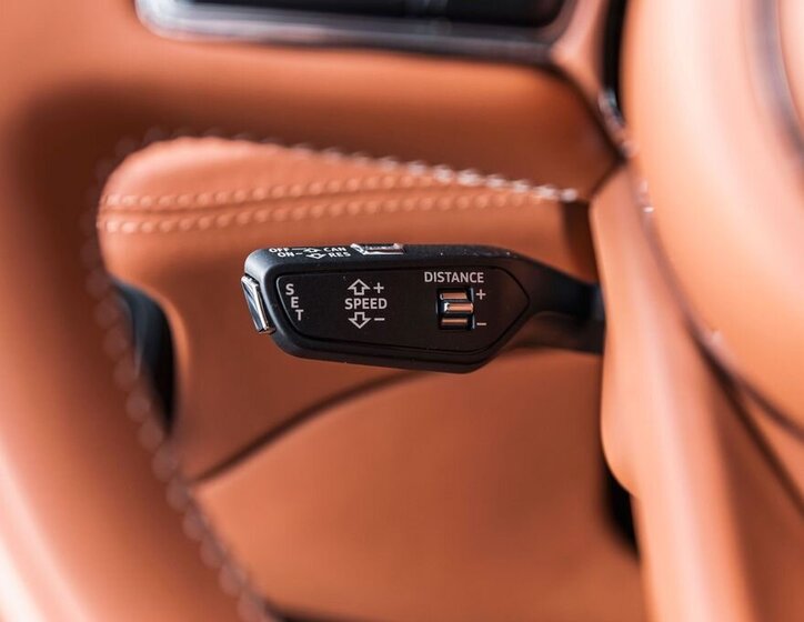 Bentley Bentayga SUV / Terénní 4,0 l 404 kw