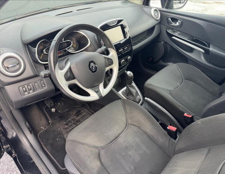 Renault Clio Hatchback 898,0 66 kw