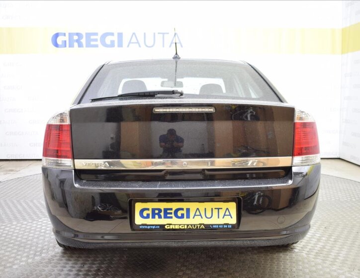 Opel Vectra Liftback 1,8 l 103 kw