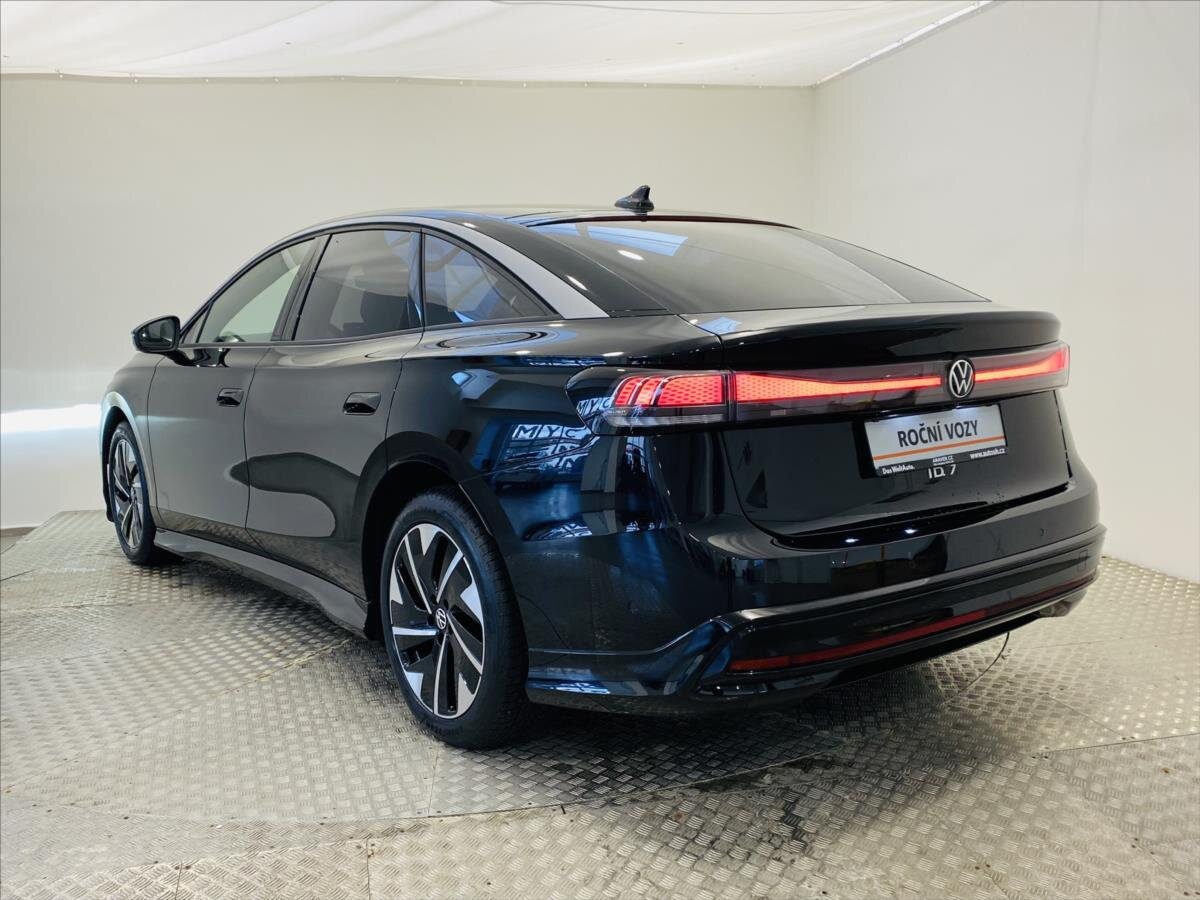 Volkswagen ID.7 Liftback 0,0 210 kw