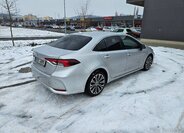 Toyota Corolla Sedan 1,6 l 97 kw