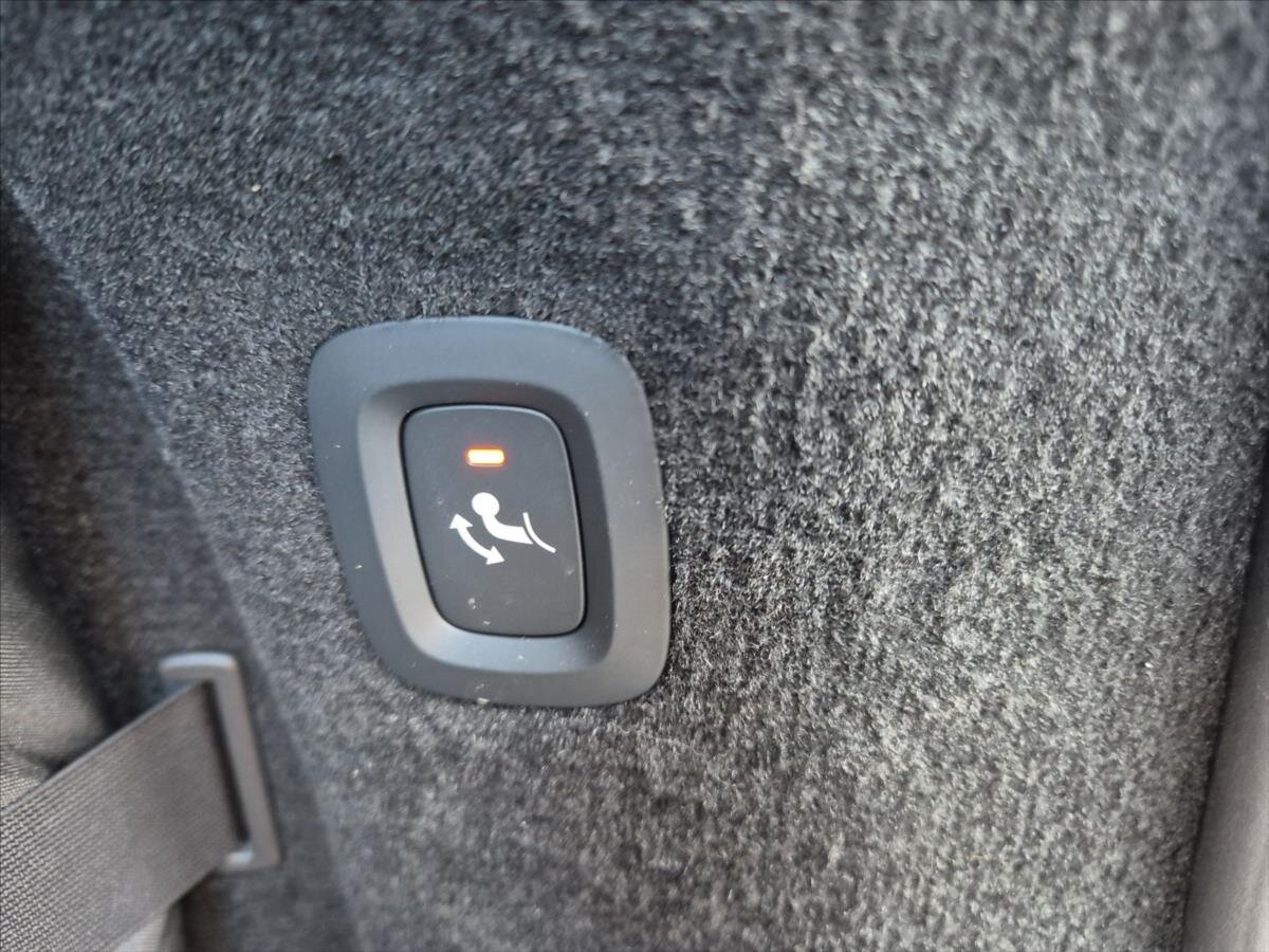 Volvo V90 Kombi 2,0 l 145 kw