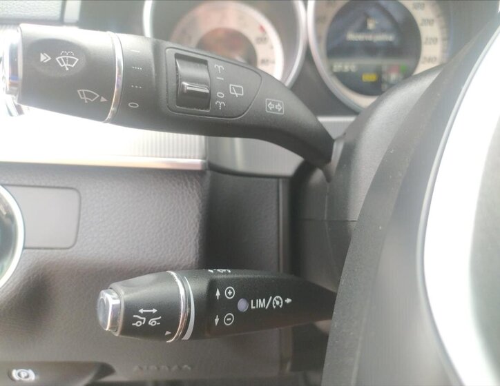 Mercedes-Benz Třídy E Kombi 2,0 l 155 kw