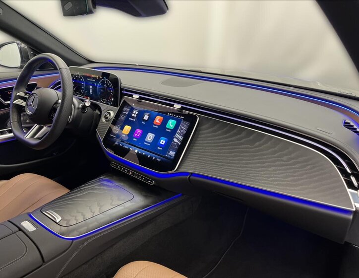 Mercedes-Benz Třídy E Sedan 2,0 l 185 kw