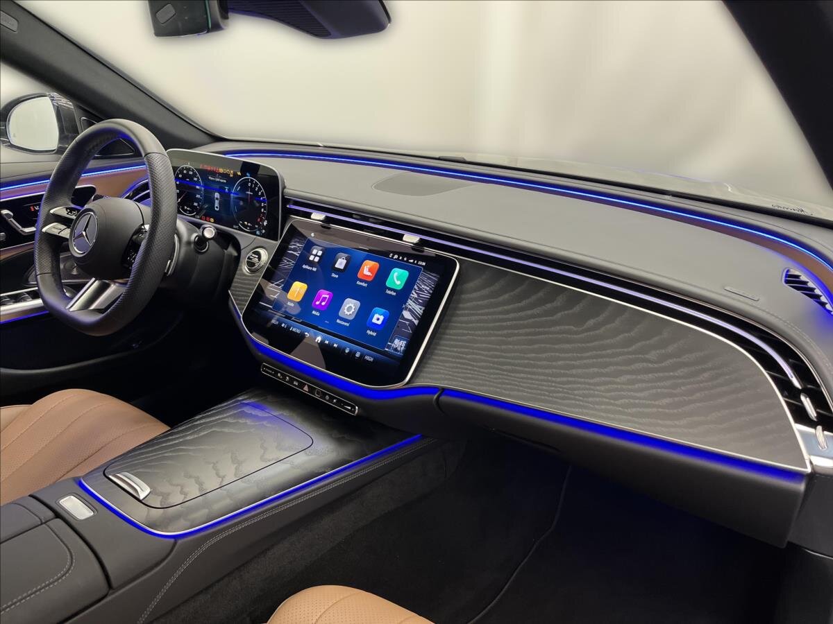 Mercedes-Benz Třídy E Sedan 2,0 l 185 kw