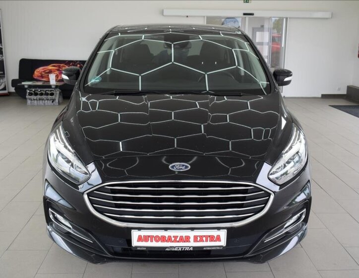 Ford S-MAX MPV 2,0 l 110 kw