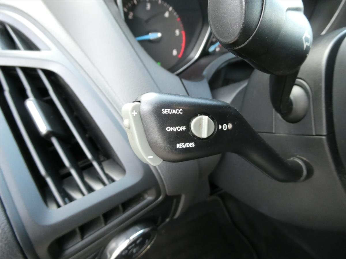 Ford Focus Kombi 1,6 l 70 kw