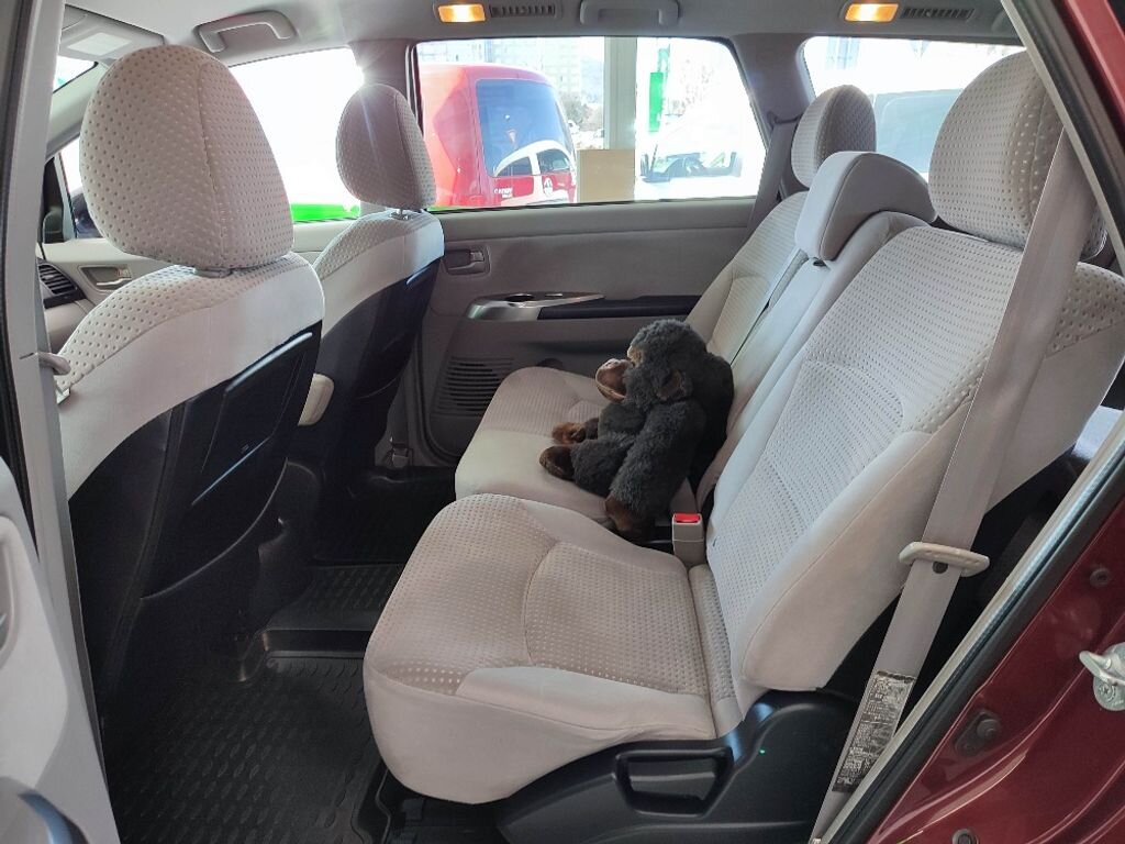 Mitsubishi Grandis MPV 2,4 l 121 kw