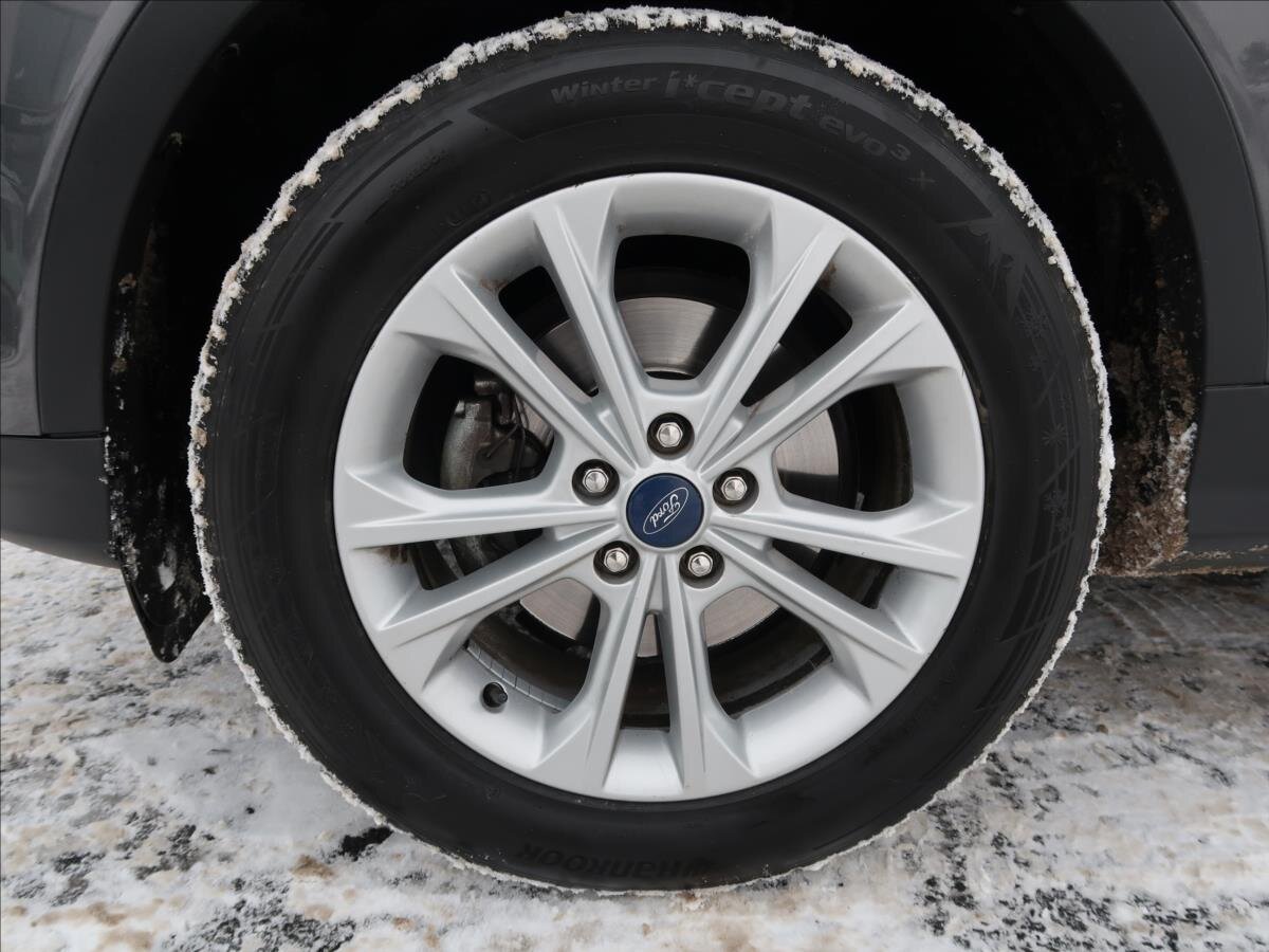 Ford Kuga SUV 1,5 l 110 kw