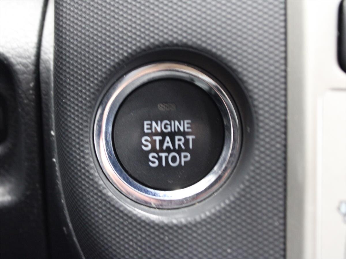 Toyota Corolla Verso Kombi 1,8 l 95 kw