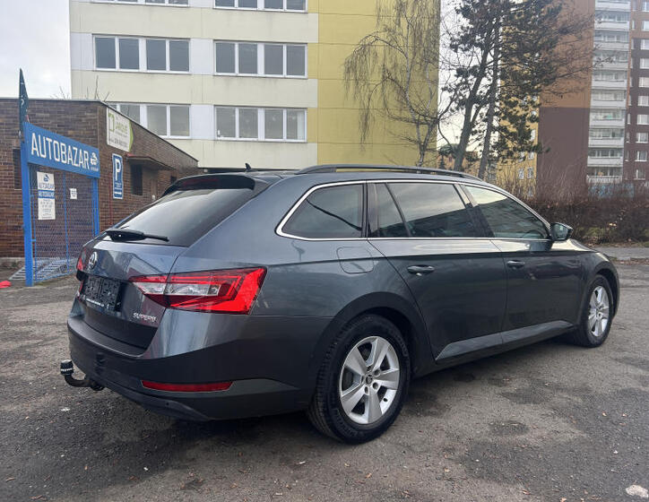 Škoda Superb 3