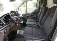 Ford Transit Custom 11